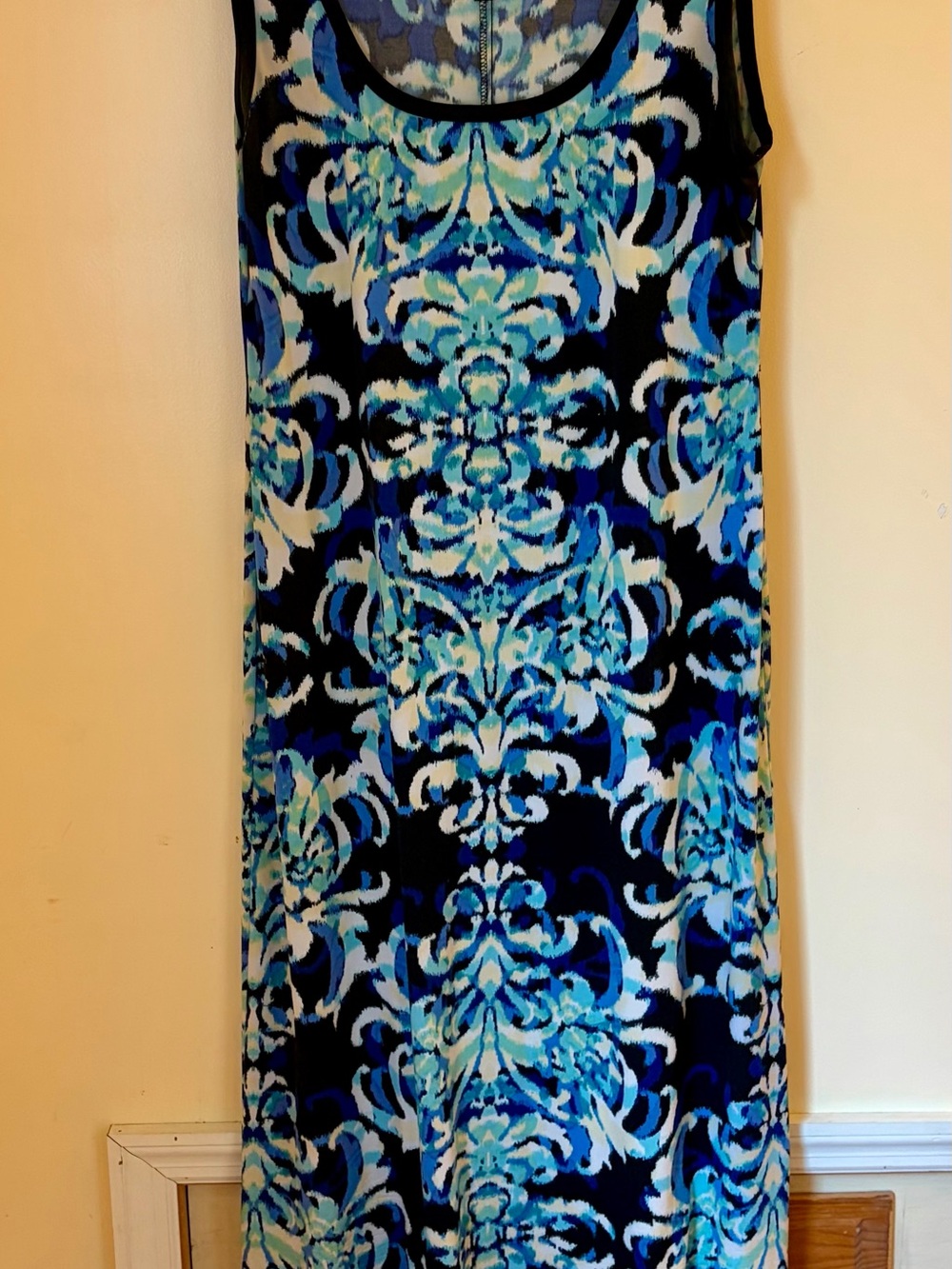 connected apparel Black, Blue and White Printed Maxi Dress